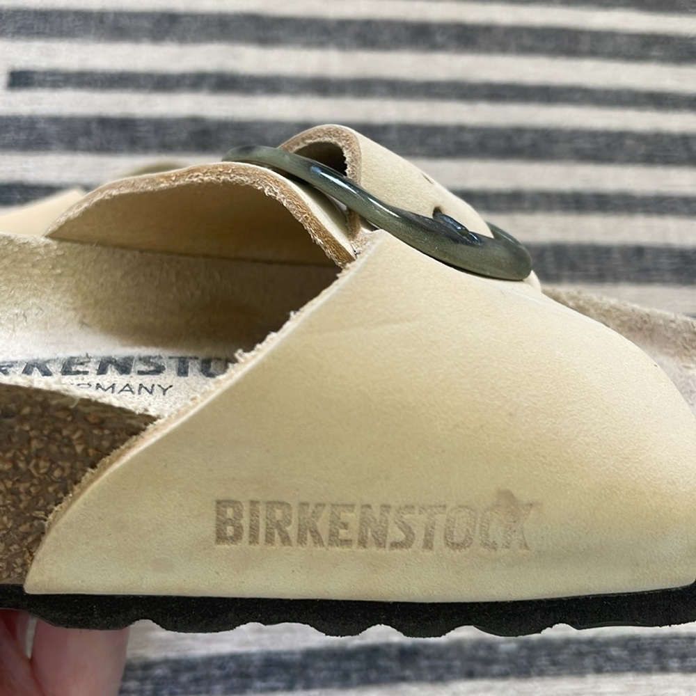 Birkenstock Beige Sandals with Buckles - Picture 6 of 7